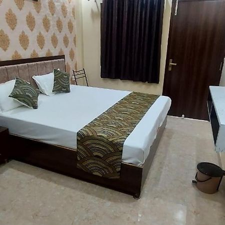Отель Js Banaras Residency Варанаси Экстерьер фото